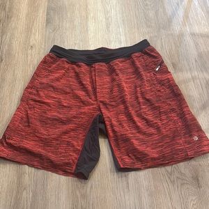 Mens L lulu athletic shorts